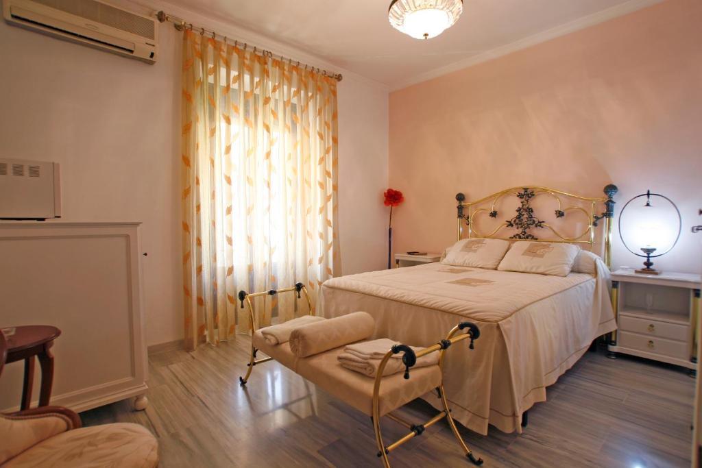 Hostal Jimenez Azuaga Номер фото