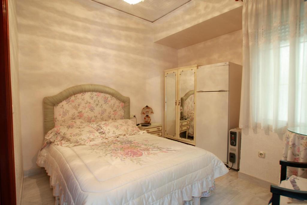 Hostal Jimenez Azuaga Номер фото